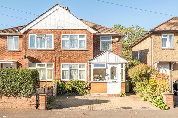 3 Bedroom Semi Detached House For Sale In Hampden Road, Harrow, HA3