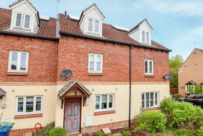 3 Bedroom Terraced House To Rent In Badgers Walk, Oxford, OX4