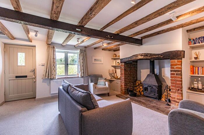 2 Bedroom Cottage For Sale In South Creake, NR21