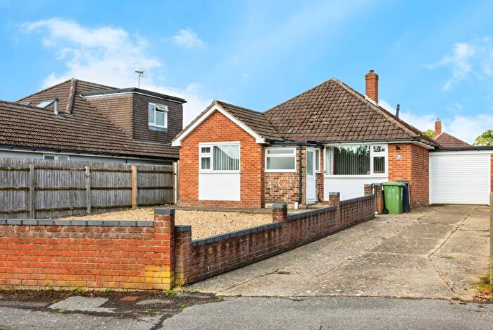 3 Bedroom Bungalow For Sale In Spring Vale, Waterlooville, Hampshire, PO8