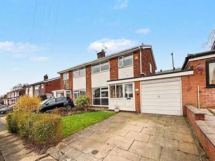 3 Bedroom Semi Detached House For Sale In Blenheim Close, Bury, BL9