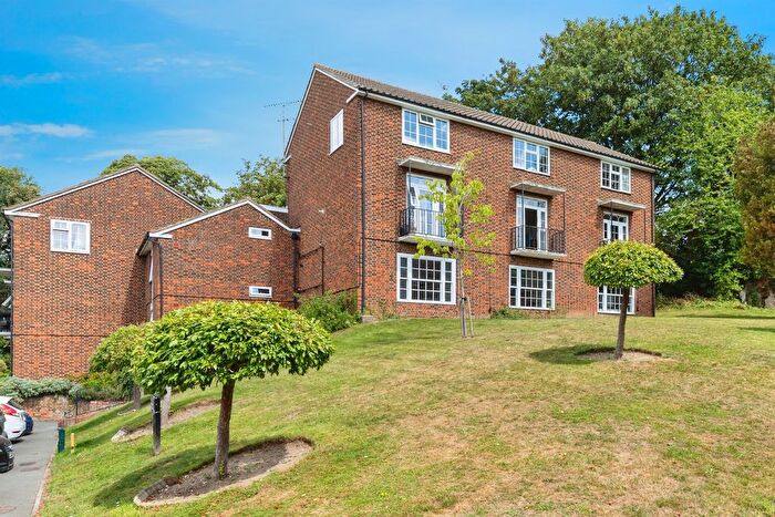 Studio For Sale In Park Close, Hatfield, AL9