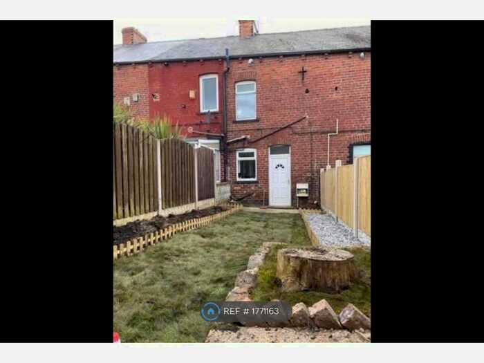 2 Bedroom Terraced House To Rent In Castle Street, Barnsley, S70
