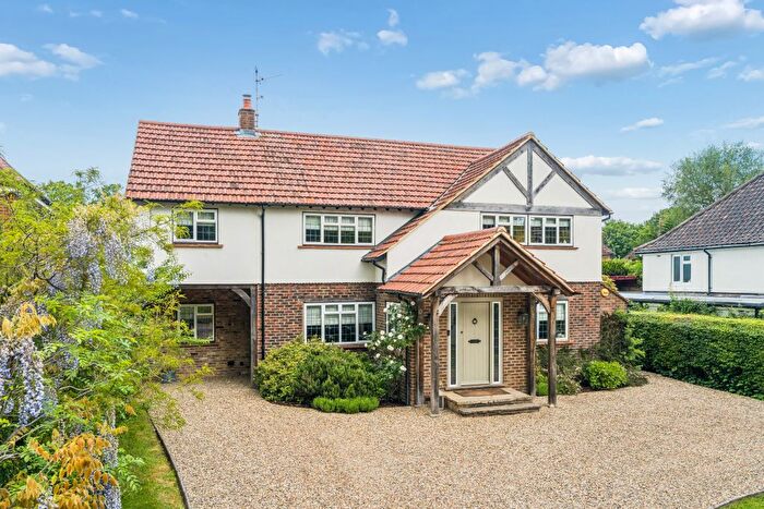 5 Bedroom Detached House For Sale In Village Way, Little Chalfont, HP7