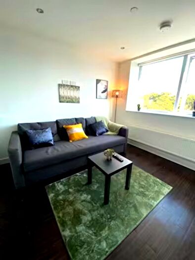 1 Bedroom Flat To Rent In Wellesley Road, Sutton, SM2