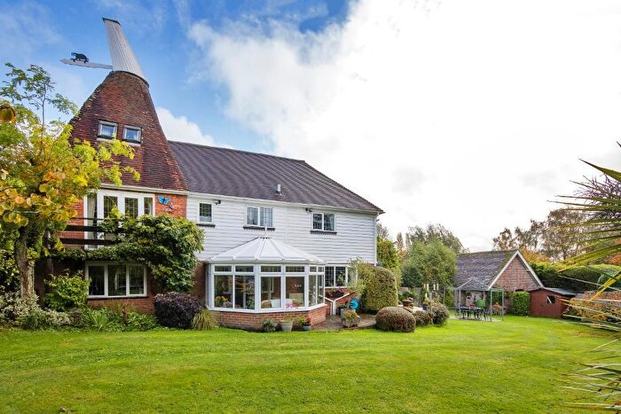 4 Bedroom Detached House For Sale In Park Lane, Cranbrook, Kent, TN17