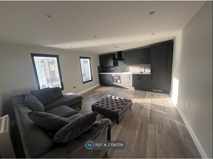 1 Bedroom Flat To Rent In Hall Gate, Doncaster, DN1