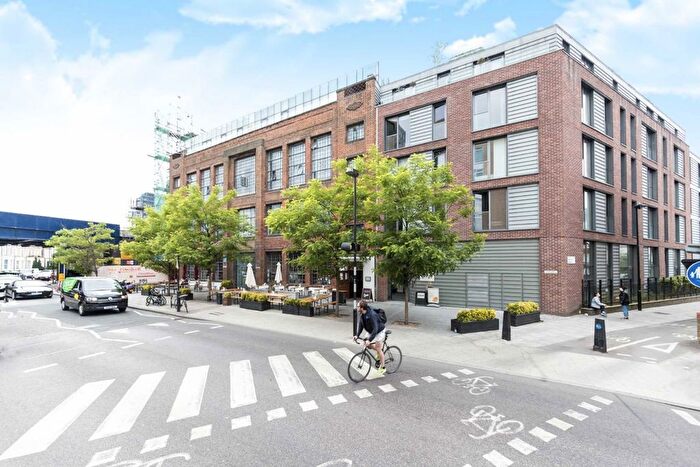 1 Bedroom Flat To Rent In Richmond Road, London, E8