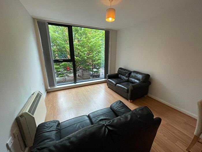 1 Bedroom Apartment To Rent In Tenby Street North, Birmingham, B1