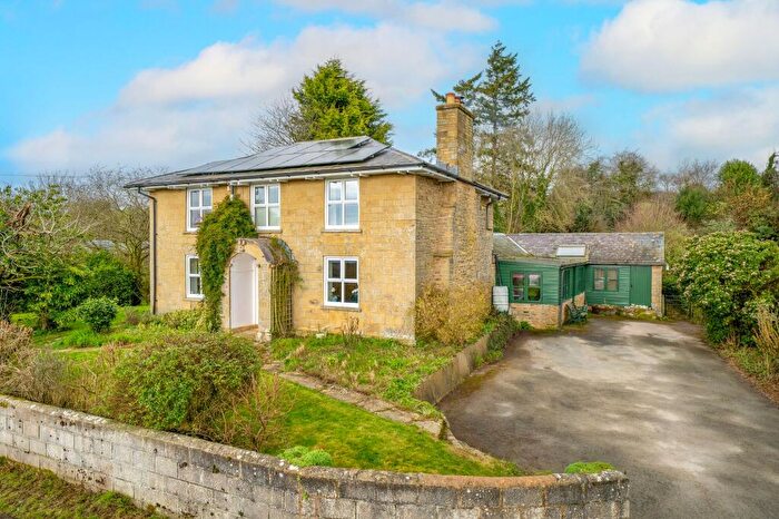 4 Bedroom Link Detached House For Sale In Downwood Farmhouse Shobdon Leominster, HR6