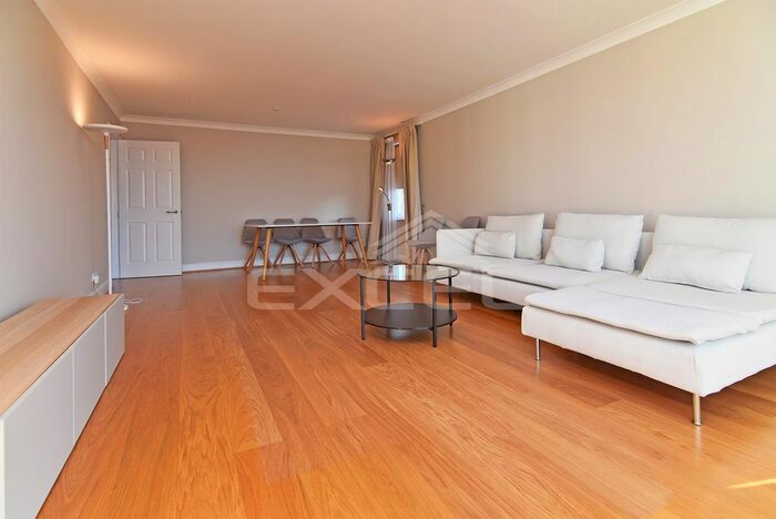 2 Bedroom Flat To Rent In Abbey Road, St Johns Wood, London, NW8