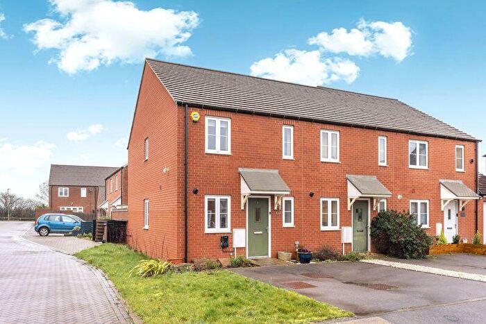 2 Bedroom Terraced House For Sale In Swift Drive, Bodicote, OX15