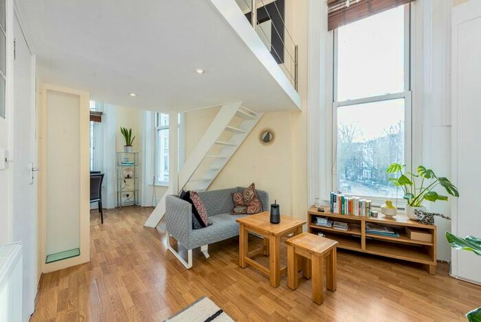 Studio To Rent In Longridge Road, London, SW5