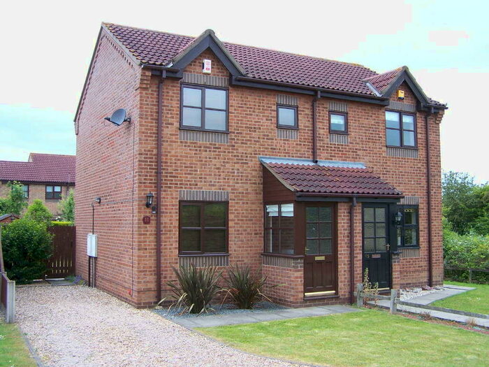 2 Bedroom Semi-Detached House To Rent In Oakfield Close, Brigg, DN20