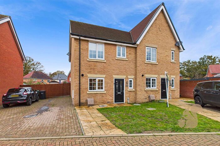 3 Bedroom Semi Detached House For Sale In Nightingale Drive, Halstead, CO9