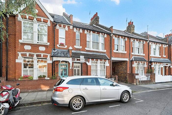 3 Bedroom Property To Rent In Galloway Road, Shepherd's Bush, London, W12