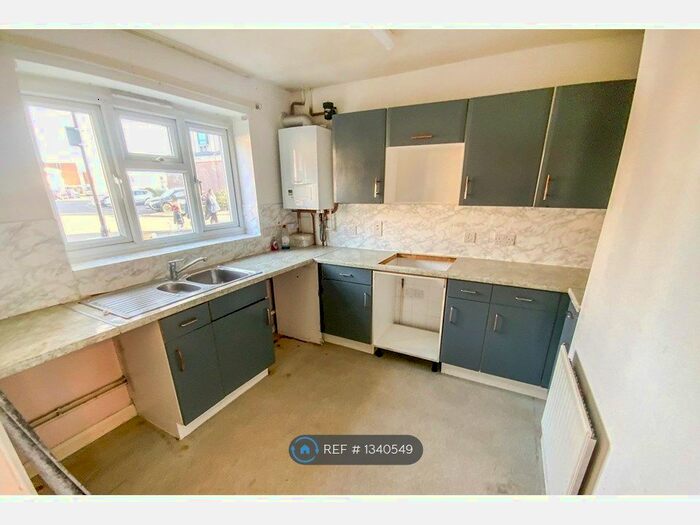 3 Bedroom Terraced House To Rent In Devonshire Road, London, N9
