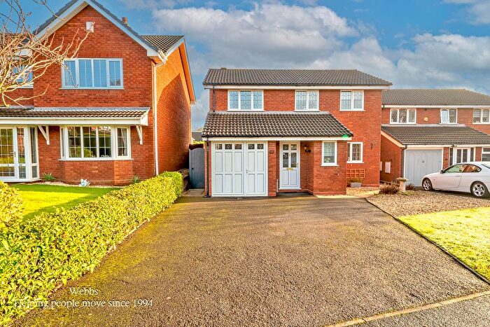 4 Bedroom Property For Sale In Cleves Crescent, Cheslyn Hay, Walsall, WS6