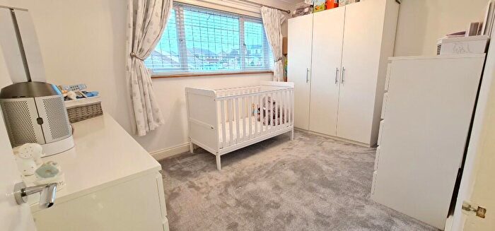 2 Bedroom Semi-Detached House For Sale In Eversley, Basildon, Essex, SS13