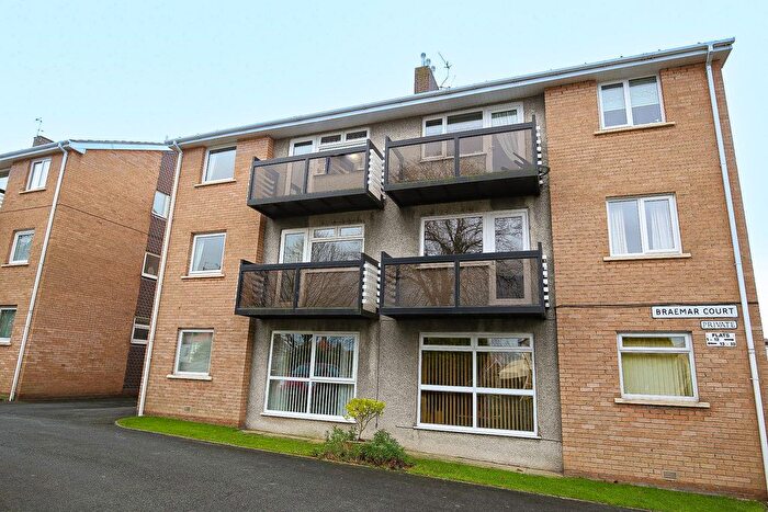 2 Bedroom Flat For Sale In Braemar Court, Morecambe, LA4