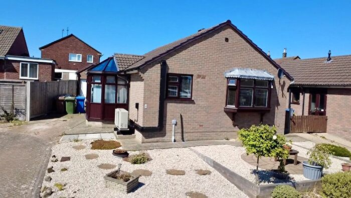 2 Bedroom Bungalow For Sale In Mill Court, Bridlington, East Yorkshire, YO16