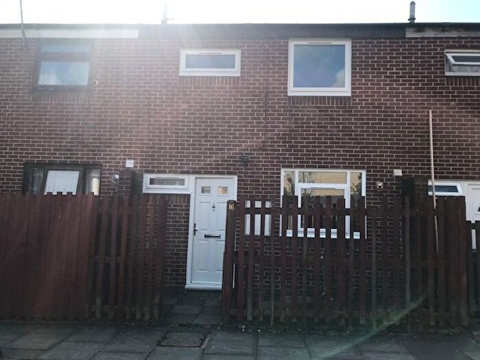 3 Bedroom Terraced House To Rent In Edgware, HA8