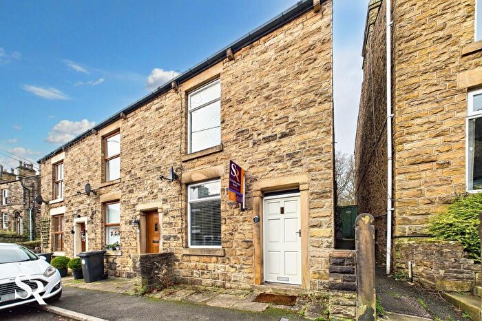 2 Bedroom Terraced House To Rent In Mellor Road, New Mills, SK22