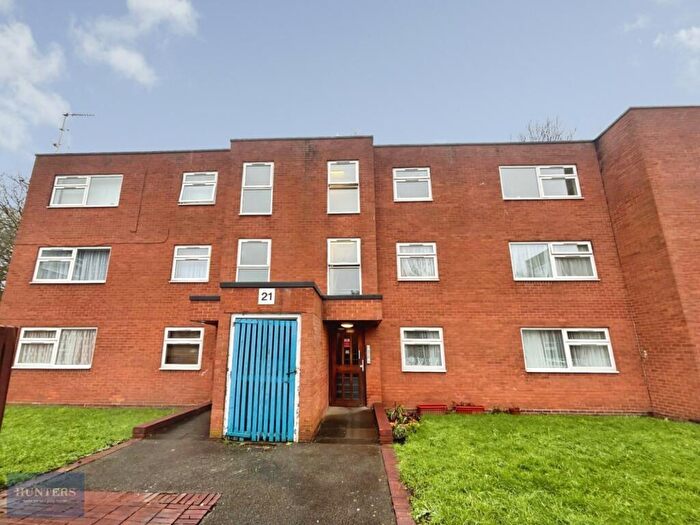 2 Bedroom Flat For Sale In Chad Valley Close, Harborne, Birmingham, B17