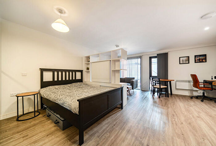 1 Bedroom Apartment For Sale In St. Thomas Street, Bristol, BS1