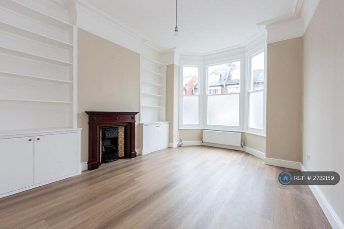 1 Bedroom Flat To Rent In Dyne Road, London, NW6