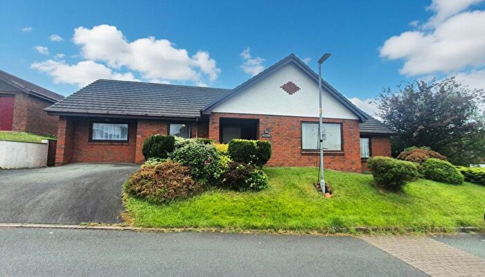 4 Bedroom Bungalow For Sale In Maesygarn, Bow Street, SY24