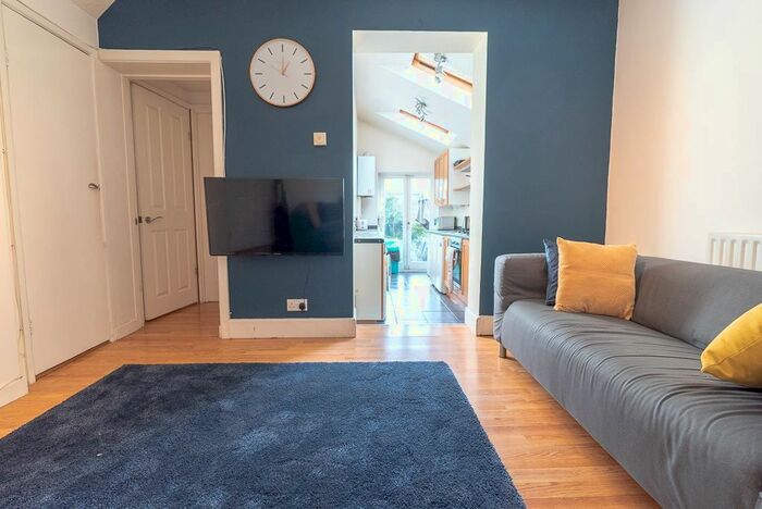 5 Bedroom Terraced House To Rent In Avenue Road, Southampton, SO14