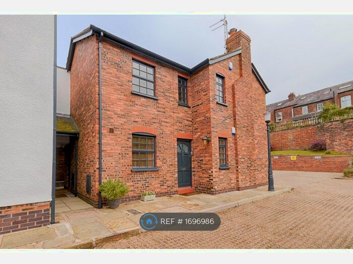 1 Bedroom Flat To Rent In Tait Mews, Heaton Mersey, Stockport, SK4