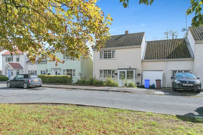 3 Bedroom Semi-Detached House For Sale In Pentlow Drive, Cavendish, Sudbury, CO10