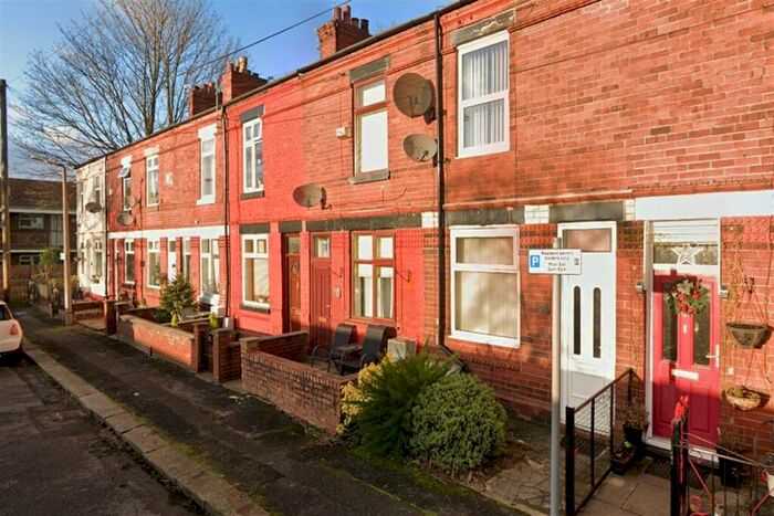 2 Bedroom Terraced House To Rent In Brighton Grove, Sale, M33