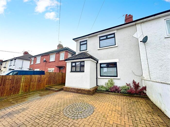 2 Bedroom Semi Detached House For Sale In St. Tecla Road, Bulwark, Chepstow, NP16