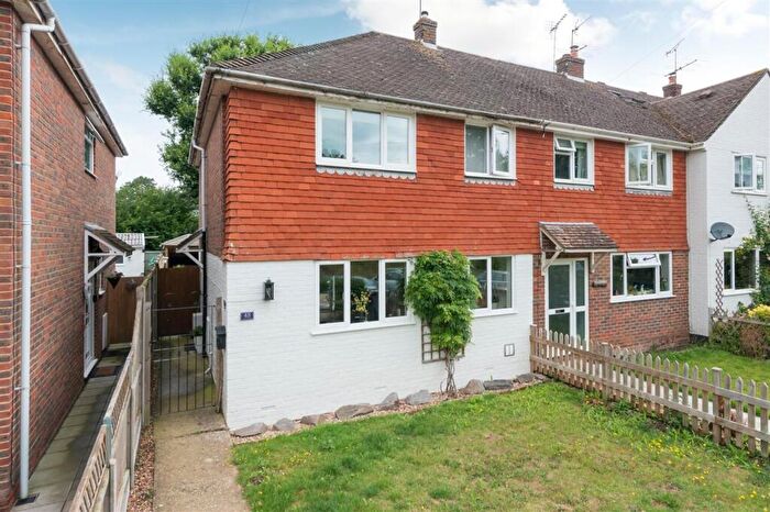 3 Bedroom End Of Terrace House For Sale In The Street, Adisham, CT3