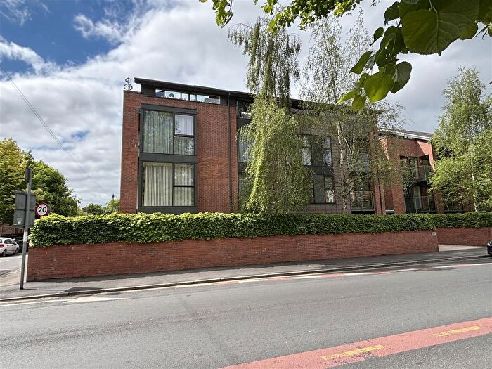 1 Bedroom Flat For Sale In Cottonfields, Barlow Moor Road, Didsbury, M20