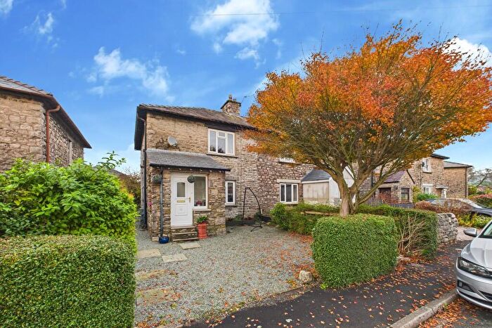 3 Bedroom Semi-Detached House For Sale In White Stiles, Kendal, LA9