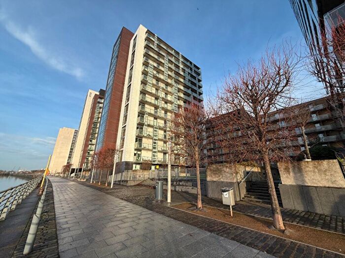 Flat To Rent In Meadowside Quay Walk, Glasgow, G11