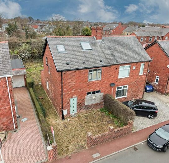 3 Bedroom Semi-Detached House For Sale In . Ellesmere Avenue Westerhope, Newcastle Upon Tyne, Tyne And Wear, NE5