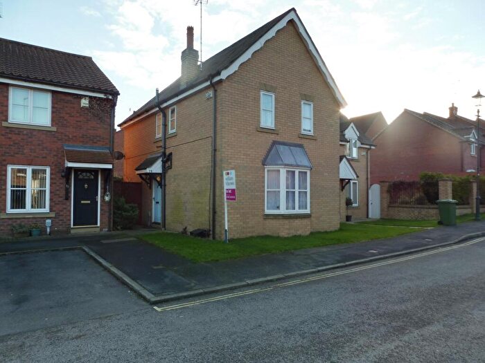 3 Bedroom Semi-Detached House To Rent In Pasture Terrace, Beverley, HU17