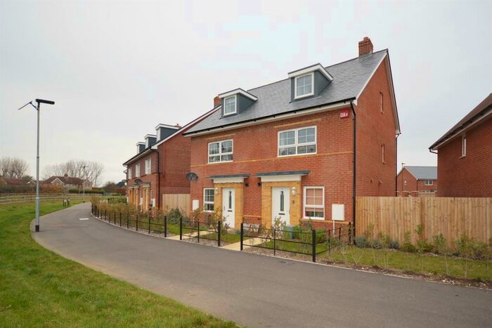 3 Bedroom End Of Terrace House To Rent In Gerard Walk, Westhampnett, Chichester, PO18