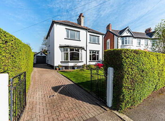 4 Bedroom Detached House For Sale In Cabin Hill Gardens, Belfast, BT5