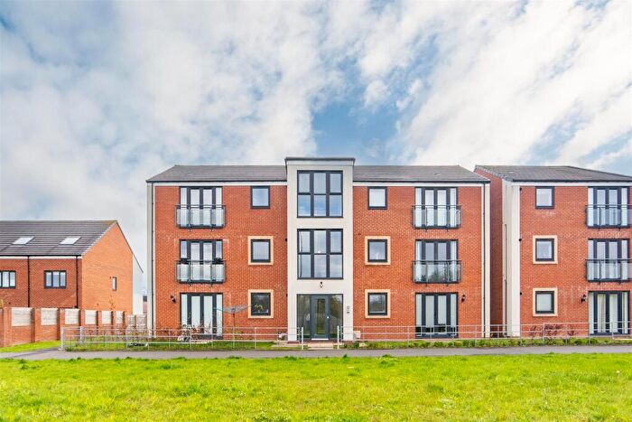 2 Bedroom Apartment For Sale In Willowbay Drive, Great Park, NE13