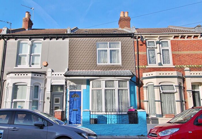 3 Bedroom Terraced House For Sale In Grayshott Road, Southsea, PO4