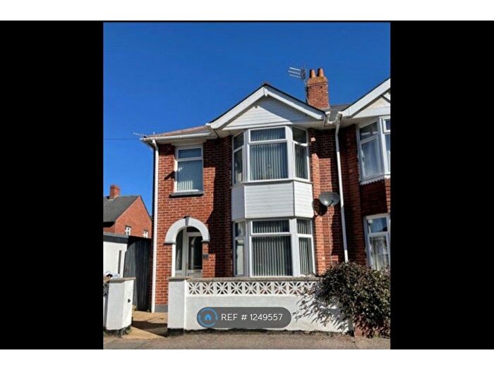 3 Bedroom Semi-Detached House To Rent In Madeira Villas, Exmouth, EX8