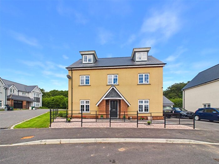 5 Bedroom Detached House For Sale In Honeysuckle Drive, Tavistock, Devon, PL19