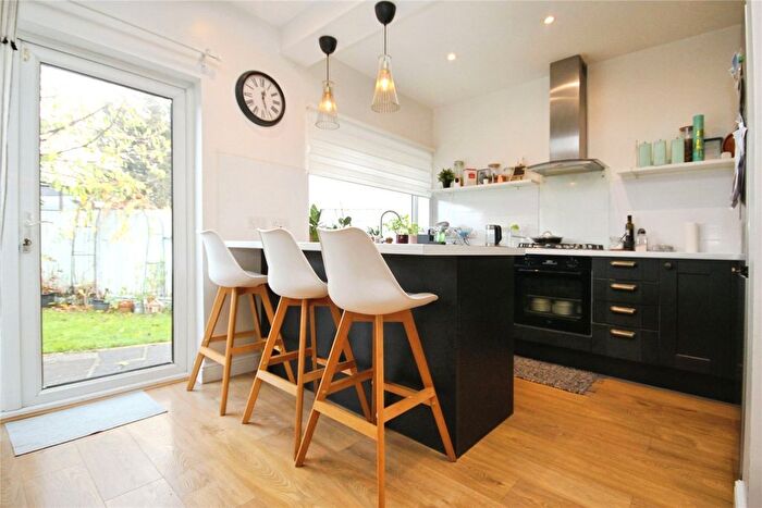 3 Bedroom End Terrace House To Rent In Alibon Road, Dagenham, RM10