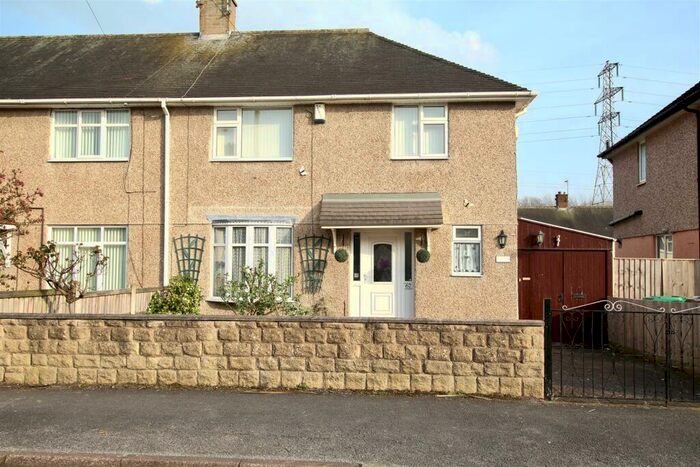 3 Bedroom Semi-Detached House To Rent In Stirling Grove, Clifton, NG11